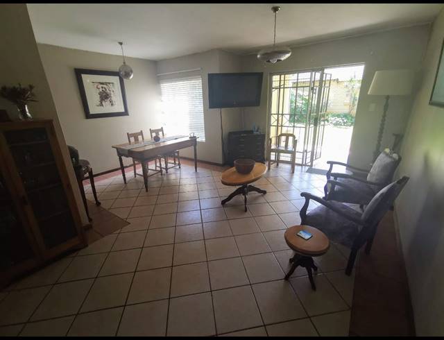 2 bed property to rent in MORELETA PARK